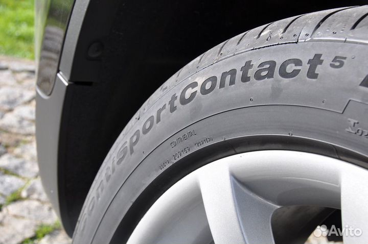 Continental ContiSportContact 5 245/35 R19 93Y