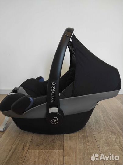 Автокресло 0+ Maxi Cosi pebble