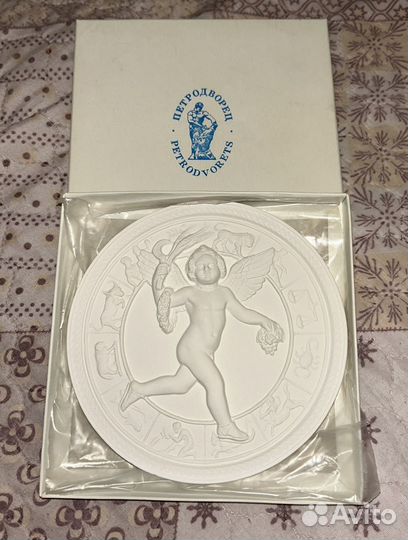 Барельеф на стену