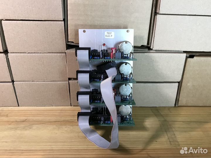 Doepfer A-143-3 Quad LFO в Наличии