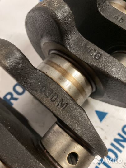 Коленвал Volkswagen Golf 3 1.4 ABD 030105101D