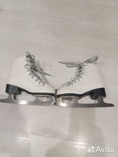 Коньки фигурные