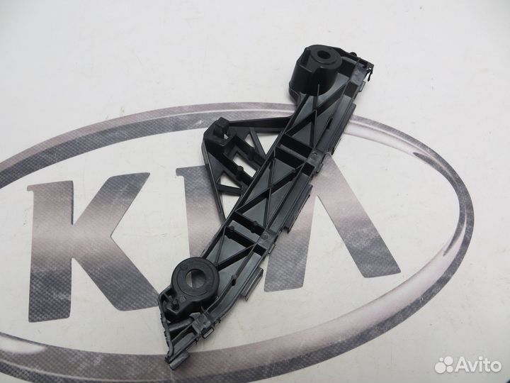 Кронштейн переднего бампера правый Mazda 3 BL