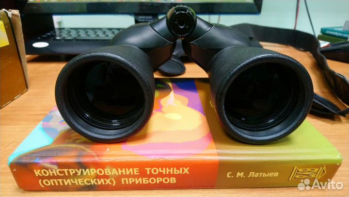 Бинокль Nikon Action EX 7x50