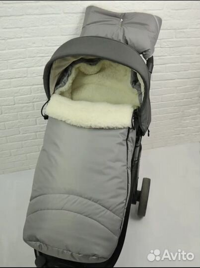 Зимний конверт в коляску на овчине