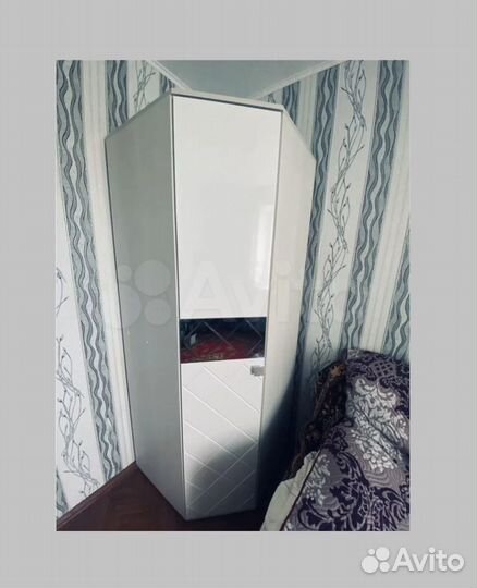 Шкаф угловой из коллекции Сальма