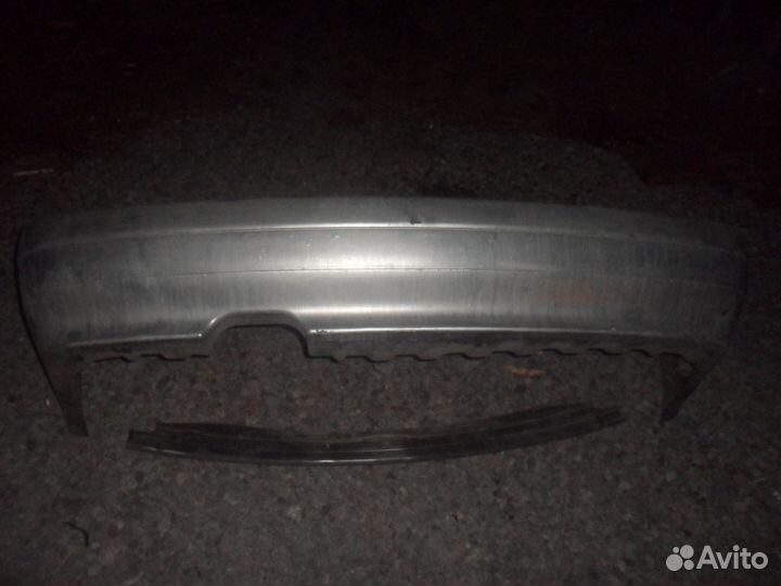 Задний бампер на Ауди 80