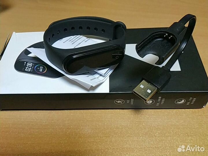 Фитнес браслет Xiaomi 4 черный