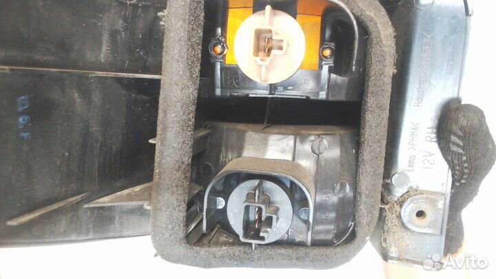 Фонарь (задний) Toyota Previa (Estima), 2001