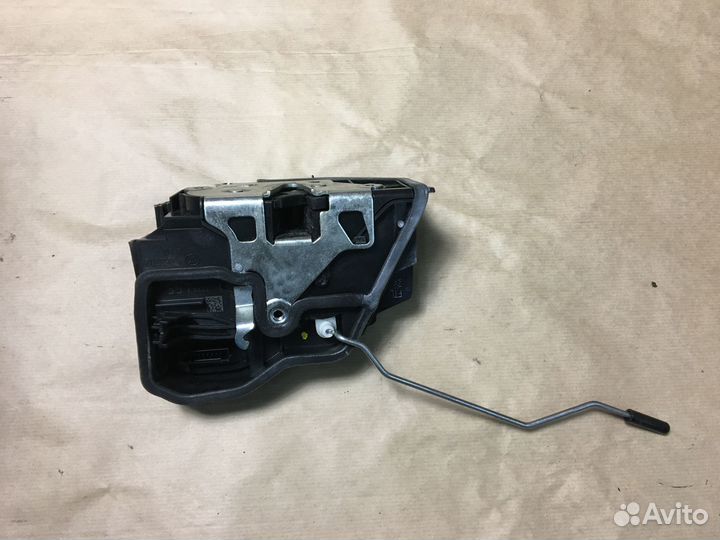 Замок передней левой двери BMW 5 Серии F10 F11