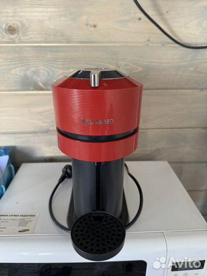 Кофеварка капсульная nespresso vertuo next