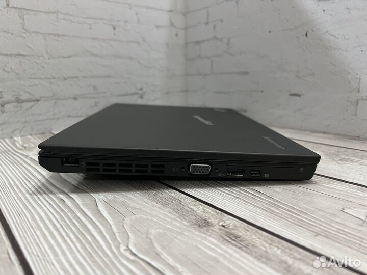 Lenovo ThinkPad x240 i5-4300