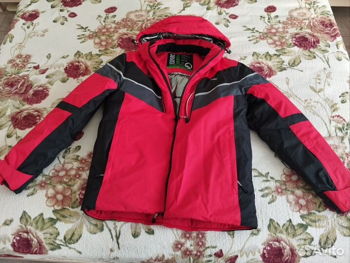 Мужская зимняя куртка