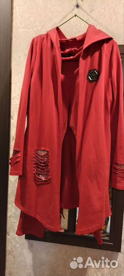 Спортивный костюм женский