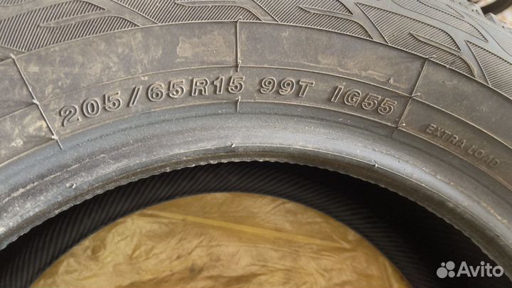 Yokohama Ice Guard IG55 205/65 R15 99T