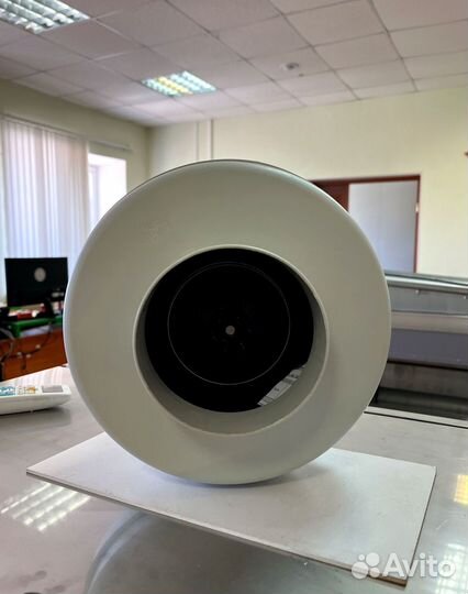 Канальный вентилятор 200