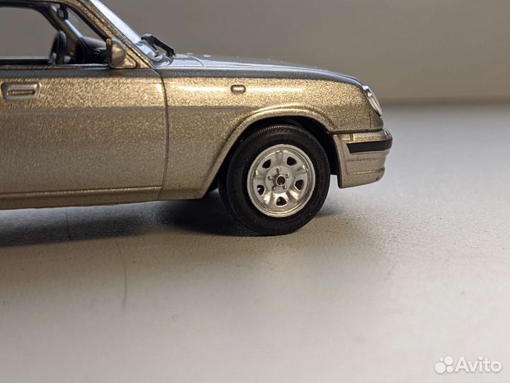 Модель газ 31105 Волга. 1:43 Deagostini доработка