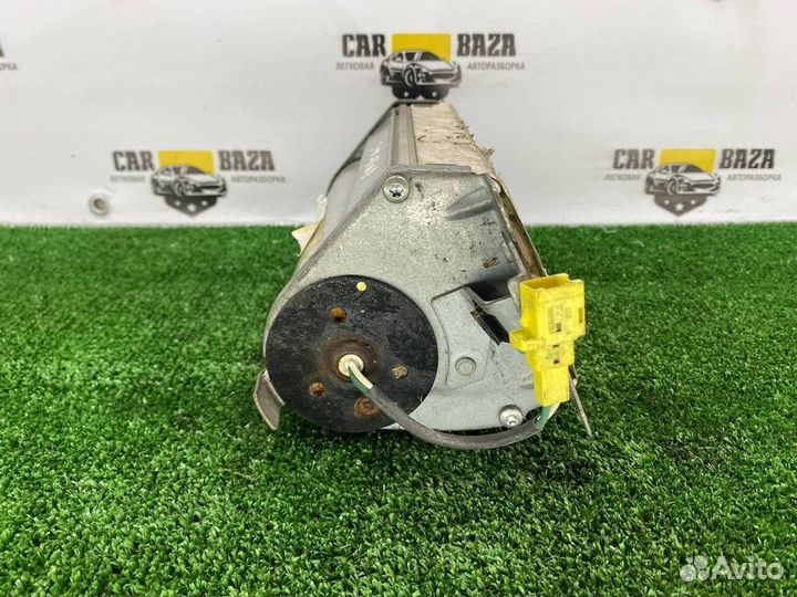 Подушка безопасности пассажира Opel Omega