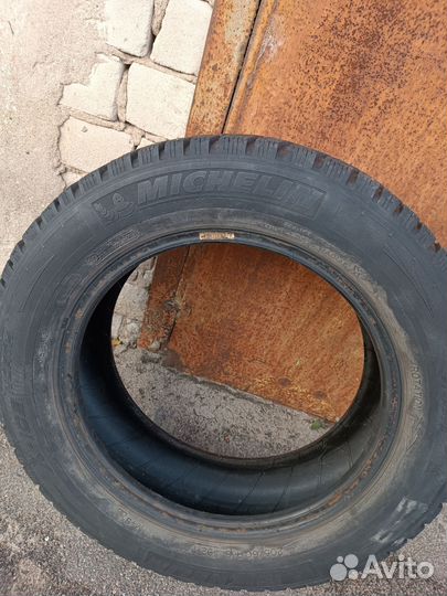 Michelin Radial XSE 205/60 R16