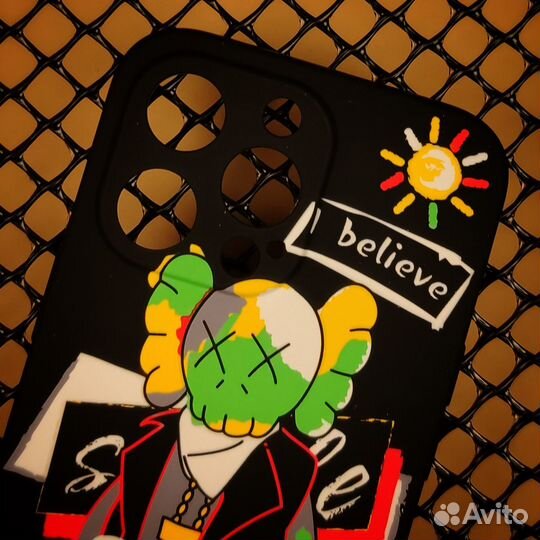 Чехлы на iPhone 13 Pro (Магазин)