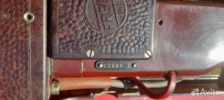 Швейная машинка freia