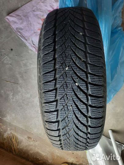 Goodyear UltraGrip Ice 2 195/65 R15