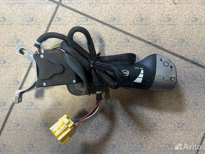 Подрулевой переключатель круиз контроля DAF XF 106