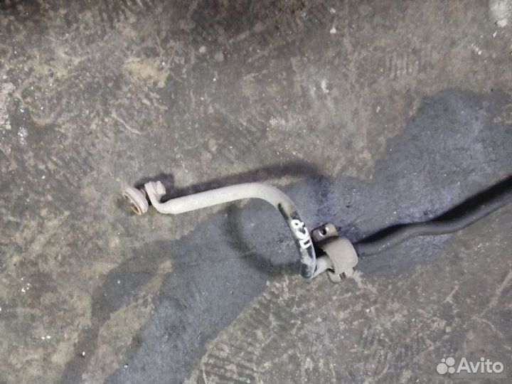 Стабилизатор передний Opel Astra H