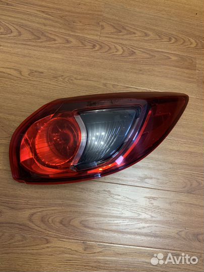 Фонарь задний правый для mazda CX5 оригинал