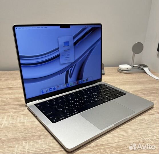 Macbook pro 14 m1 pro 16 512