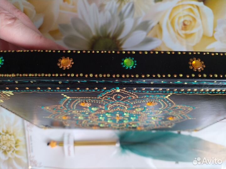 Подарочный набор для женщин. Ежедневник с ручкой