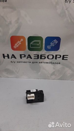 Блок управления стеклами (кнопка ) задний правый