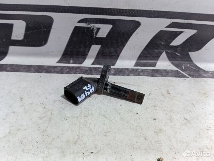 Датчик ABS передний левый Audi A4 Allroad B8