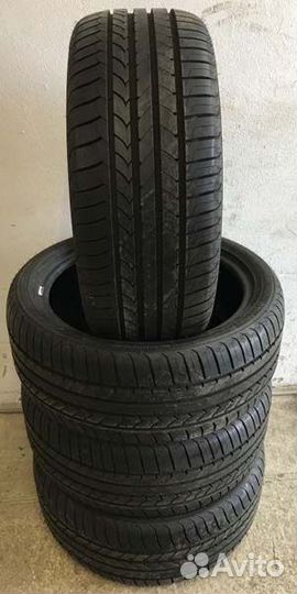 Goodyear EfficientGrip 2 SUV 255/40 R18