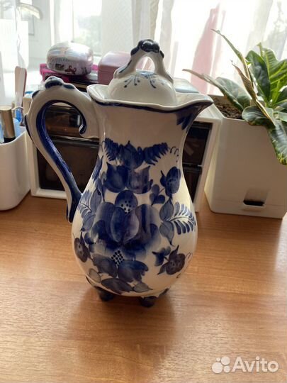Кувшин Гжель