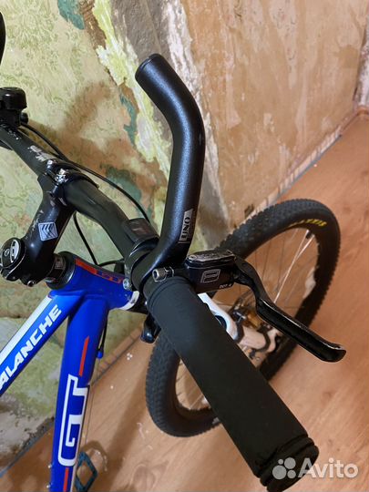 Велосипед GT avalanche comp