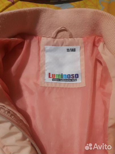 Продам куртку для девочки практически новую весна