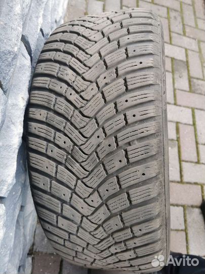 Continental IceContact 3 225/50 R17 98T