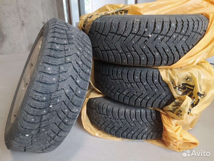 Колёса оригинальные на Nissan Qashqai R16