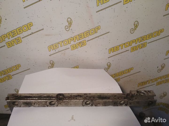 Рампа форсунок старого образца (16 V) на ваз 2110