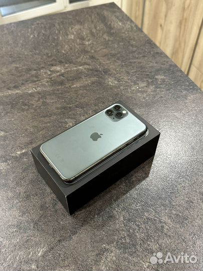 iPhone 11 Pro, 256 ГБ