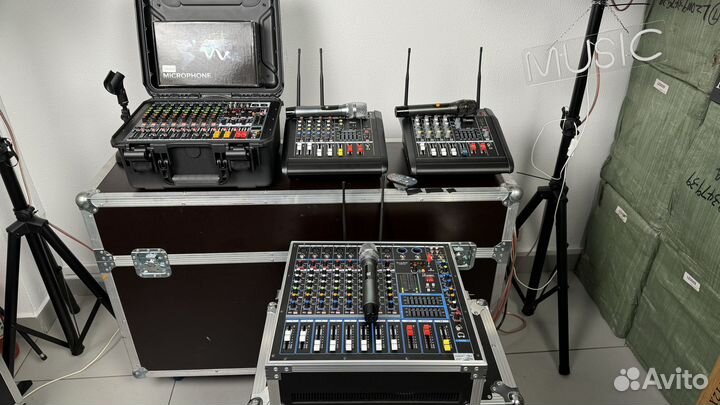 Профессиональный Активный микшерный пульт PMX402S