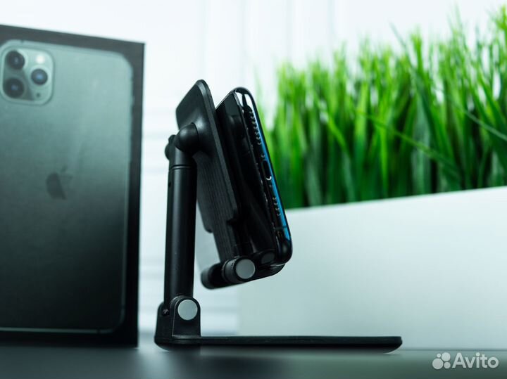 iPhone 11 Pro Max, 64 ГБ