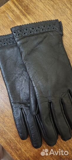 Перчатки женские кожаные зимние