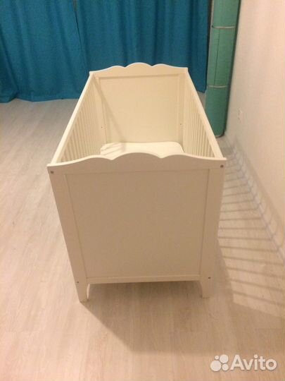 Продаём детскую кроватку и матрац, покупали в IKEA