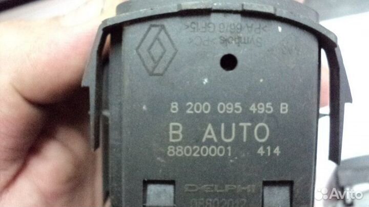 Кнопка выключатель Renault Megane 1.5 2004