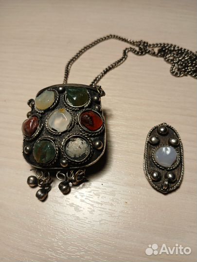 Брошь,кулоны СССР