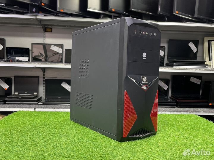 Intel Core i5 / 8Gb / SSD / HDD