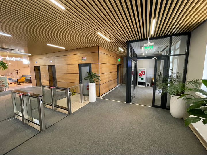 Офис класса А, 715 м²