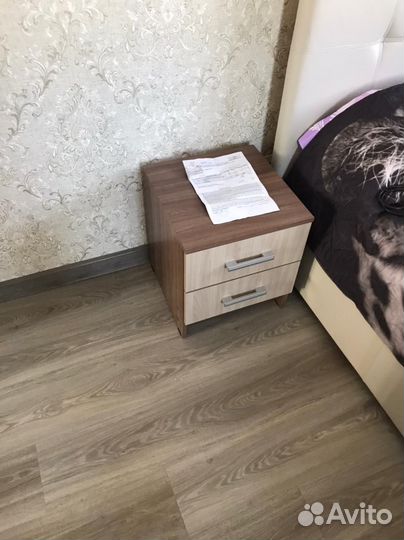 Прикроватные тумбы 2 штуки